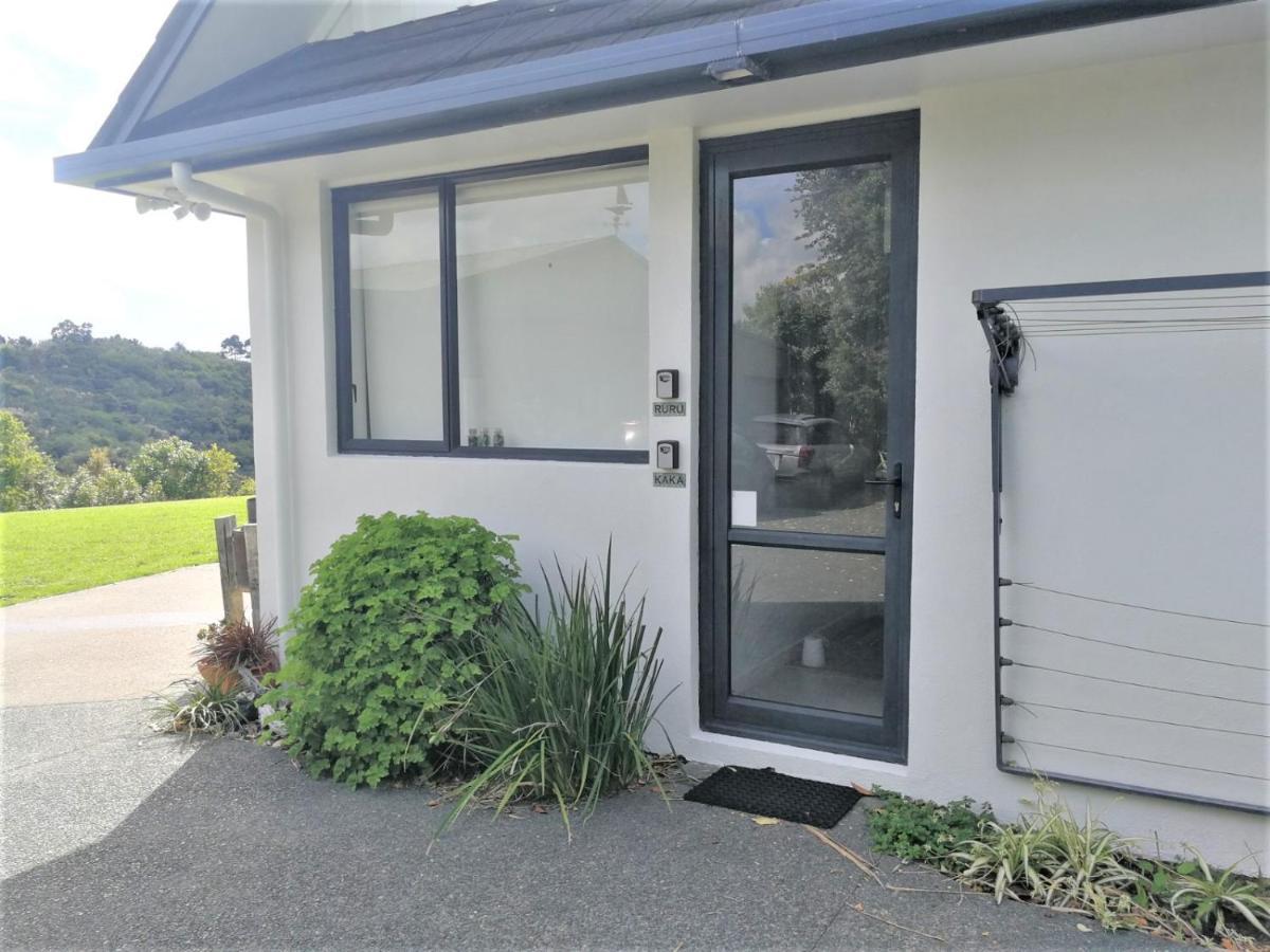 Kaka Lodge At Kotare House Tawharanui Exterior photo